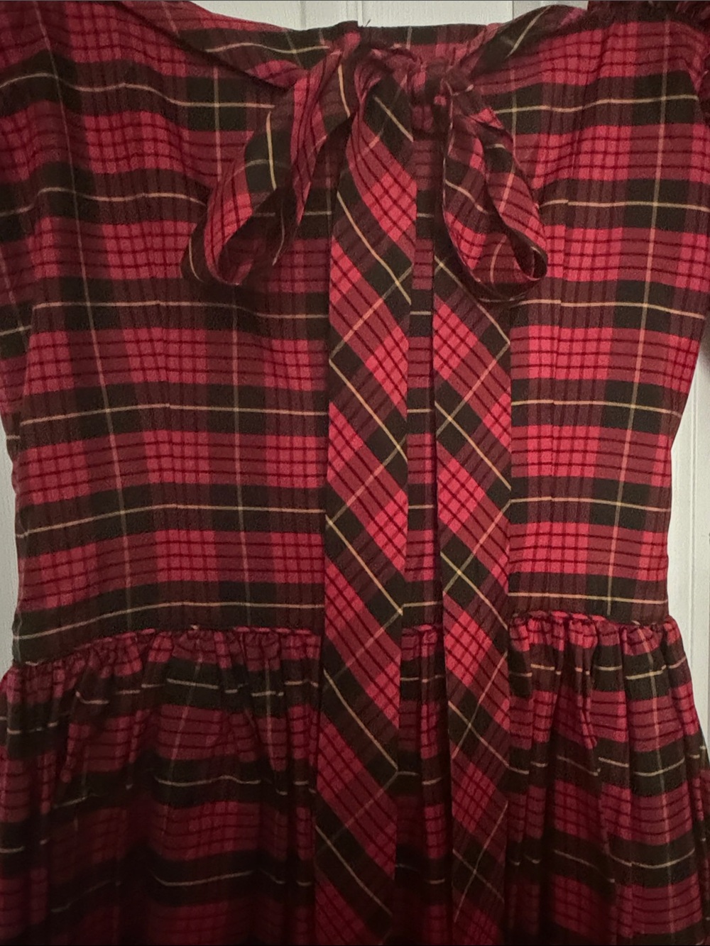 Red Plaid Puff Sleeve Maxi Dress - Classic Tartan - Never Worn - Picture 3 of 4